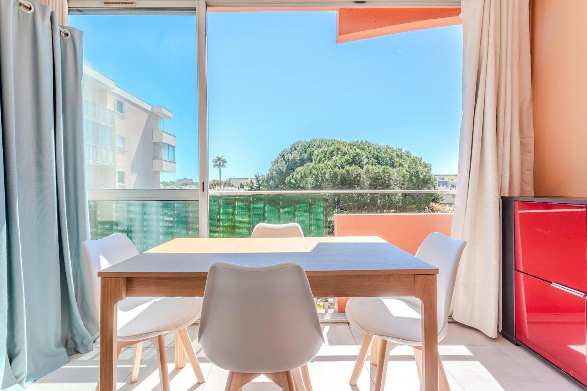 Appartement Azur Et Lavande *